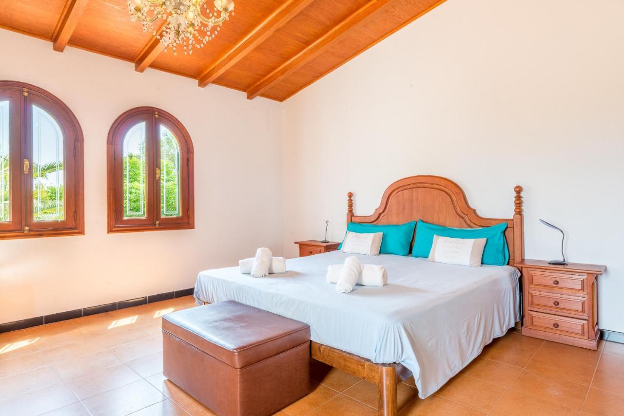 Finca Es Rafalot De Dalt By Mallorca House Rent Манакор Экстерьер фото